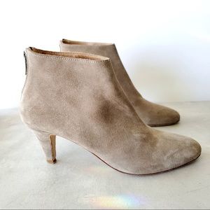 Common Projects Suede kitten heel Ankle boots